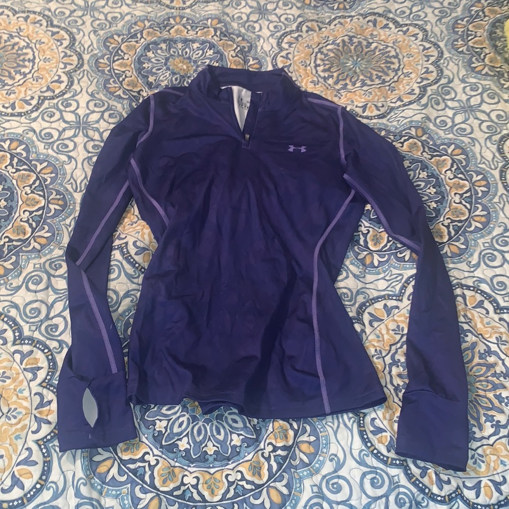 Under Armour medium coldgear sweatshirt